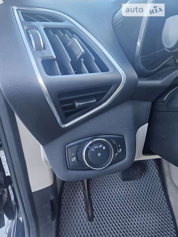 Минивэн Ford C-Max 2013 в Стрые фото 15 Минивэн Ford C-Max 2013 в Стрые
