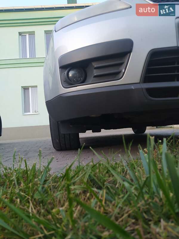 Мінівен Ford C-Max 2006 в Рівному