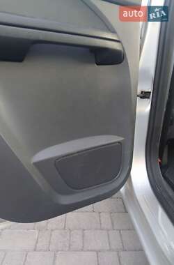 Мінівен Ford C-Max 2006 в 