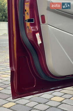 Мінівен Ford C-Max 2013 в 