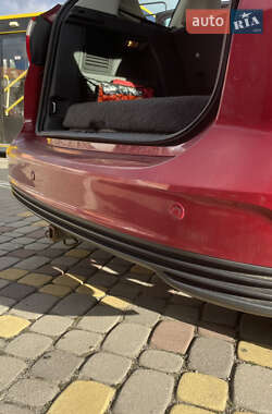 Мінівен Ford C-Max 2013 в 
