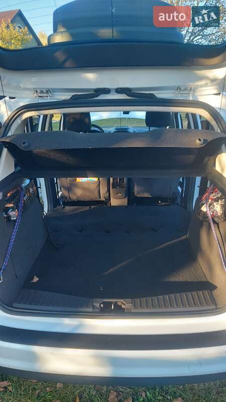 Мінівен Ford C-Max 2015 в Києві