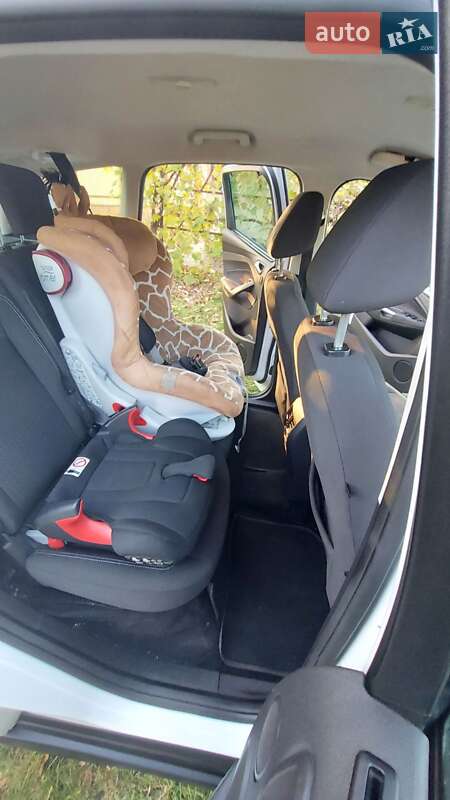 Мінівен Ford C-Max 2015 в Києві