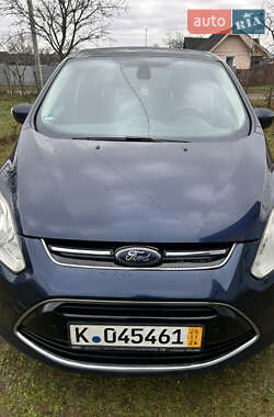 Минивэн Ford C-Max 2012 в Долине