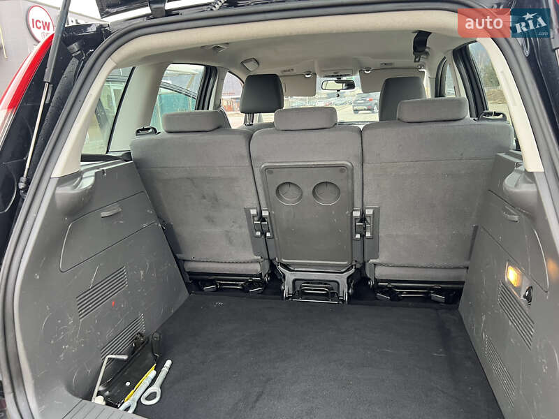 Мінівен Ford C-Max 2007 в Хусті