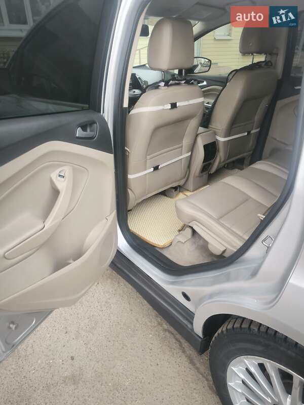 Мінівен Ford C-Max 2015 в Чернігові