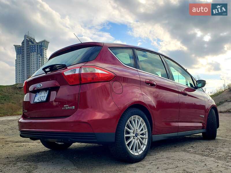 Минивэн Ford C-Max 2013 в Киеве