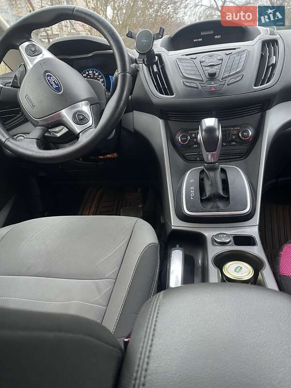 Минивэн Ford C-Max 2015 в Киеве фото 24 Минивэн Ford C-Max 2015 в Киеве