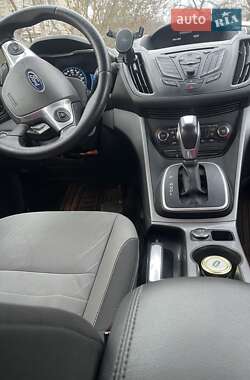 Минивэн Ford C-Max 2015 в 