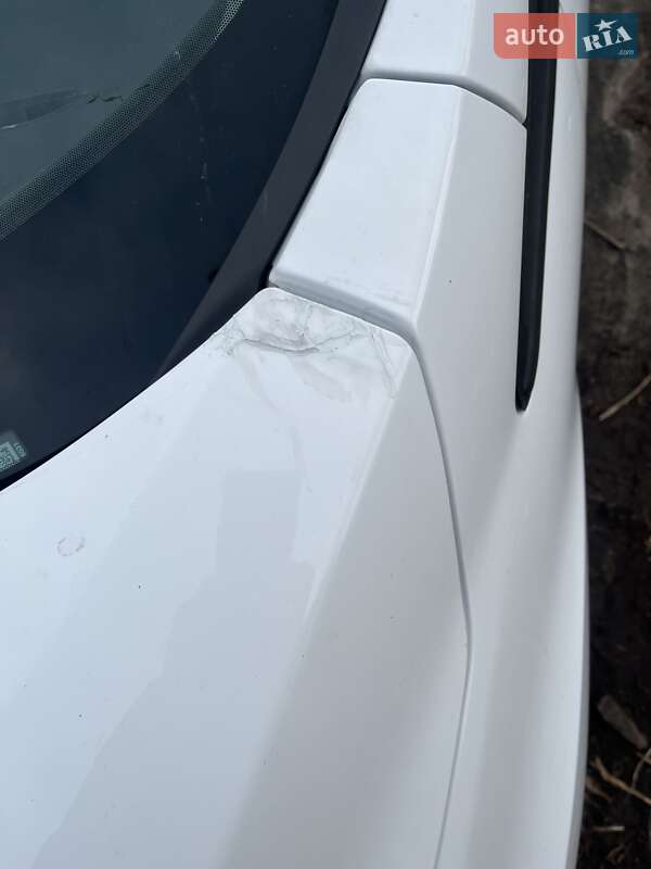 Минивэн Ford C-Max 2015 в Киеве фото 29 Минивэн Ford C-Max 2015 в Киеве