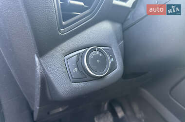 Минивэн Ford C-Max 2015 в 