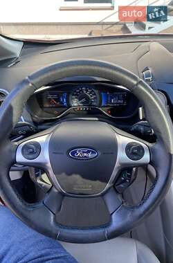 Минивэн Ford C-Max 2013 в 