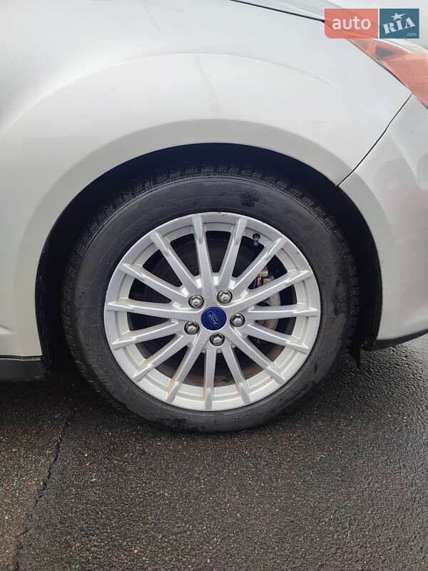 Минивэн Ford C-Max 2014 в Борисполе