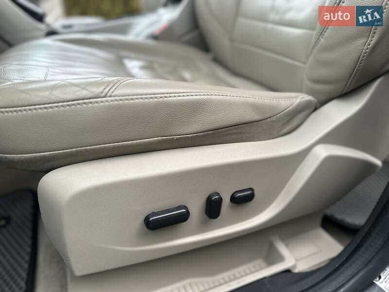 Минивэн Ford C-Max 2016 в Одессе