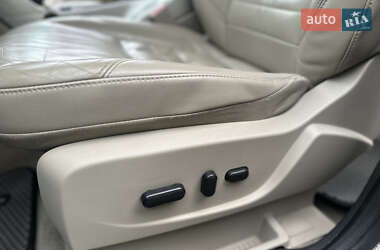 Минивэн Ford C-Max 2016 в 