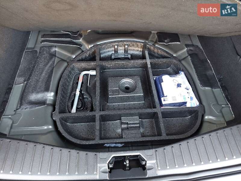 Минивэн Ford C-Max 2018 в Бердичеве