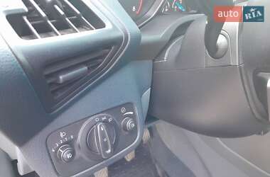 Минивэн Ford C-Max 2012 в 