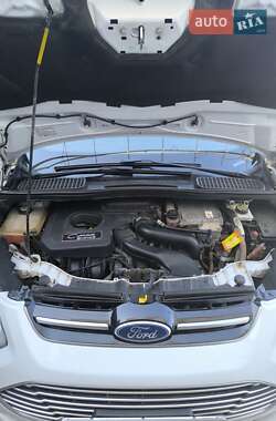 Минивэн Ford C-Max 2013 в 