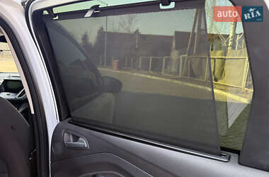 Минивэн Ford C-Max 2019 в 