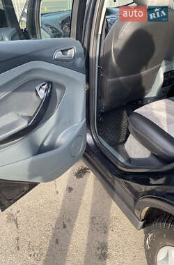 Минивэн Ford C-Max 2012 в 