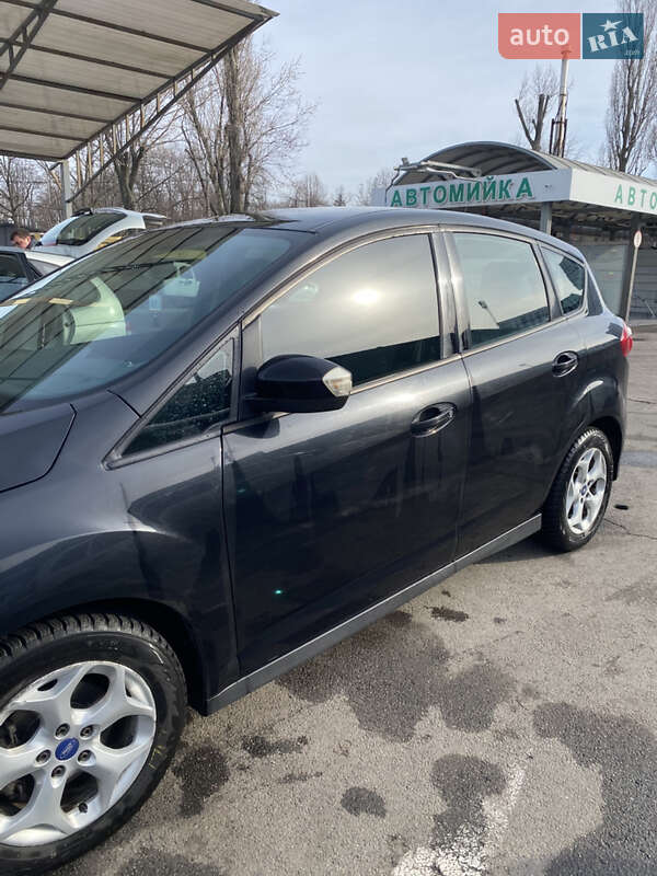 Минивэн Ford C-Max 2012 в 