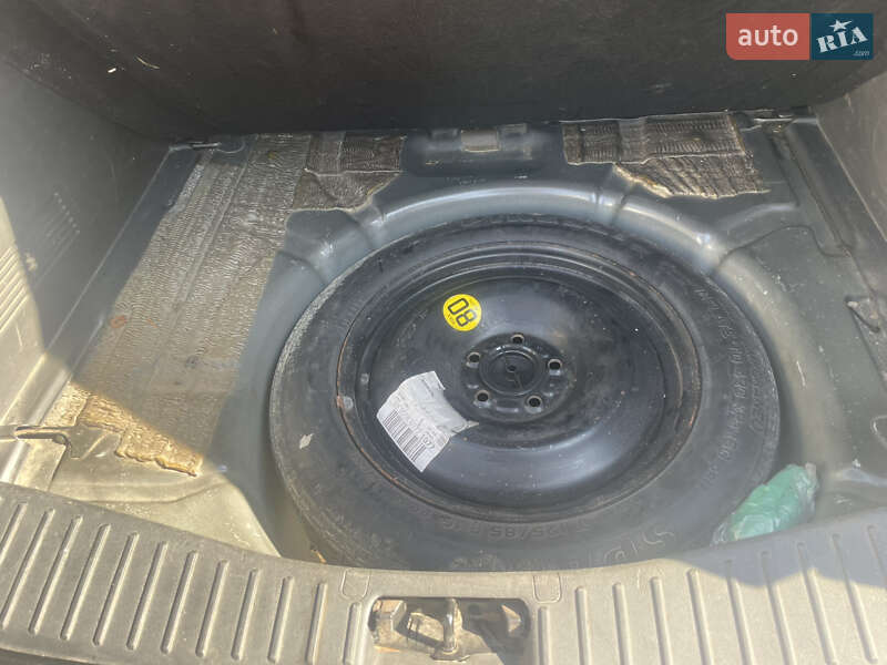 Минивэн Ford C-Max 2009 в Львове фото 30 Минивэн Ford C-Max 2009 в Львове