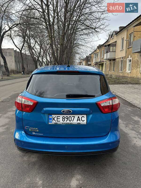 Минивэн Ford C-Max 2015 в Каменском