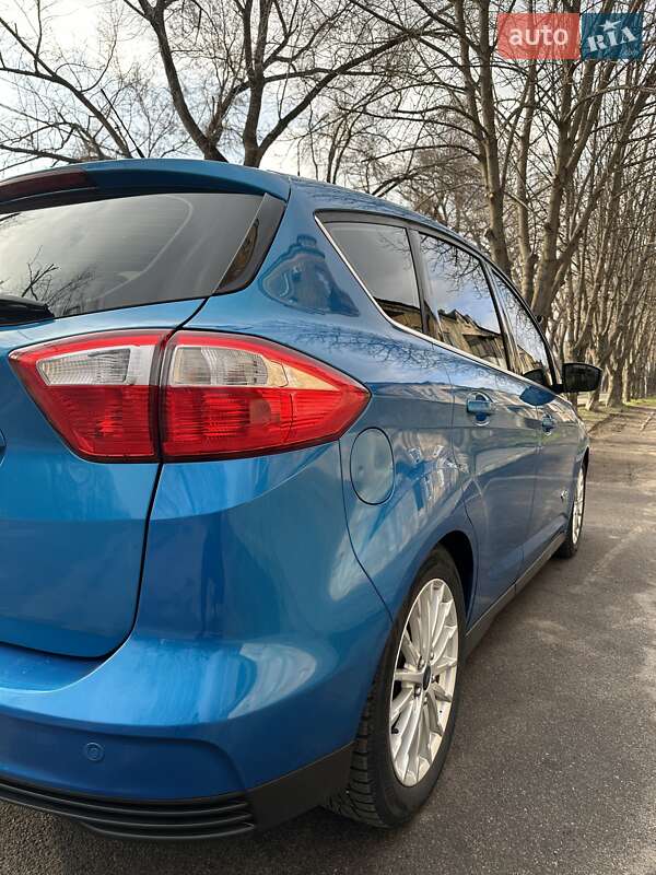 Минивэн Ford C-Max 2015 в Каменском