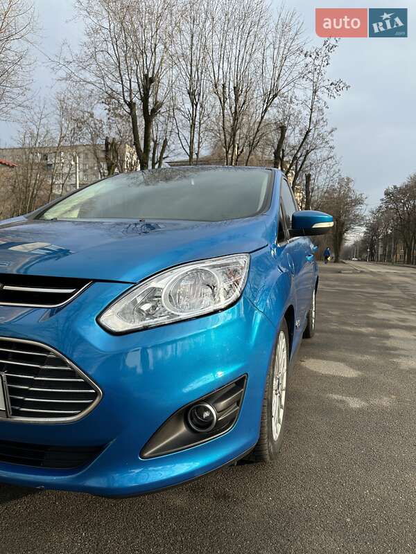 Минивэн Ford C-Max 2015 в Каменском