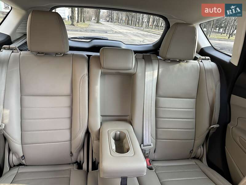 Минивэн Ford C-Max 2015 в Каменском