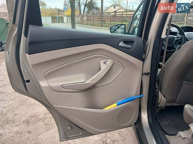 Мінівен Ford C-Max 2016 в Києві