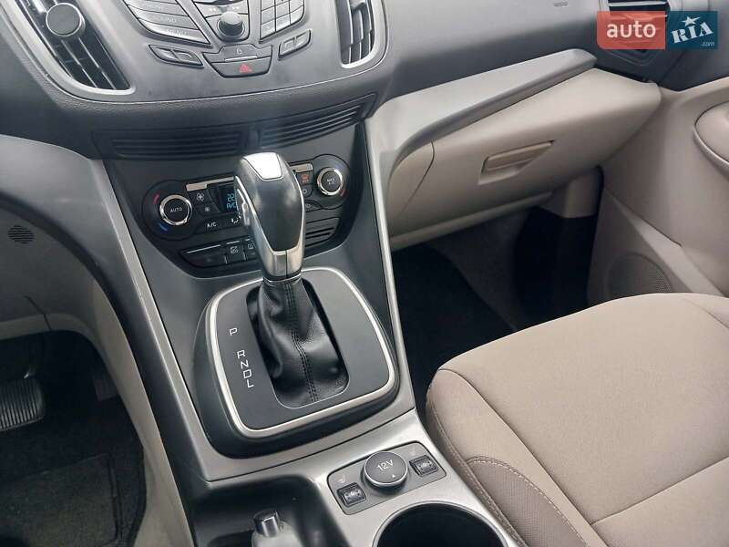Мінівен Ford C-Max 2016 в Києві