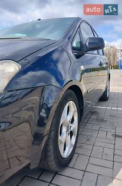 Минивэн Ford C-Max 2010 в 
