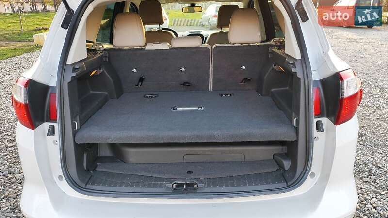 Мінівен Ford C-Max 2015 в Чернівцях