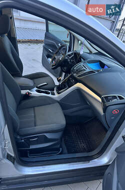 Минивэн Ford C-Max 2011 в 