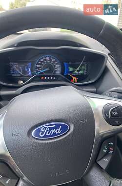 Минивэн Ford C-Max 2016 в 