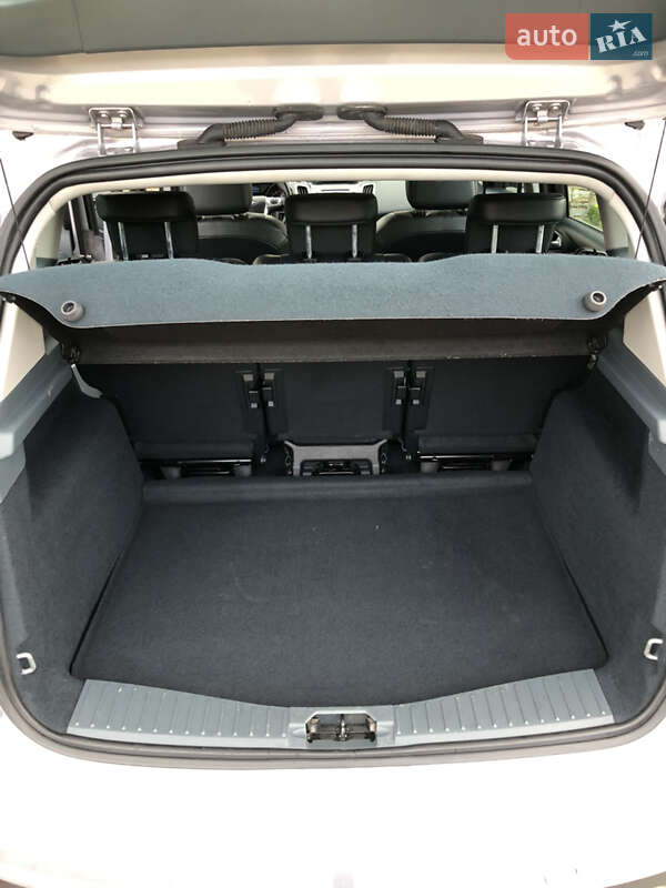 Минивэн Ford C-Max 2012 в Стрые