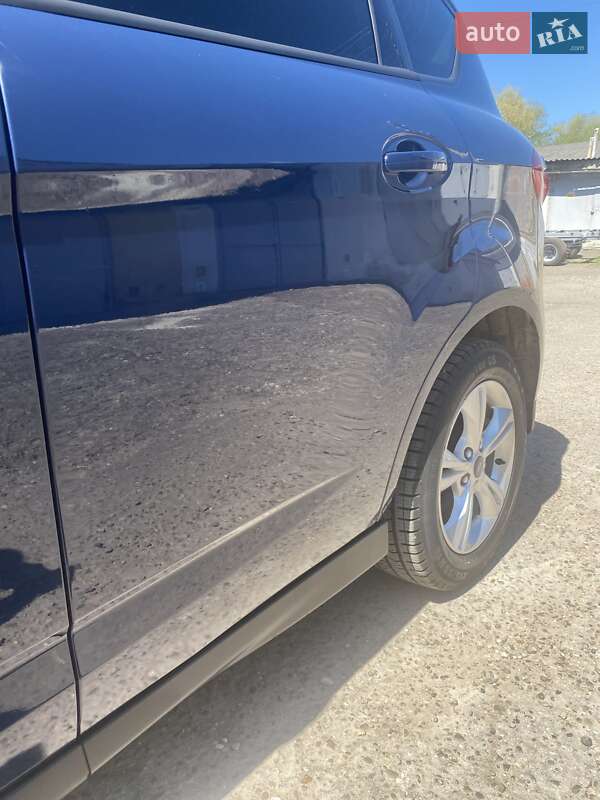 Мінівен Ford C-Max 2013 в Чернівцях