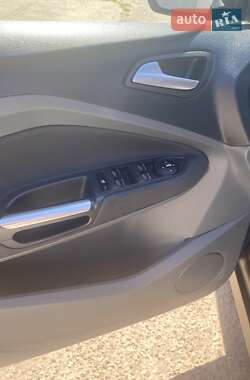 Минивэн Ford C-Max 2013 в 