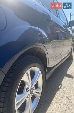 Минивэн Ford C-Max 2013 в 