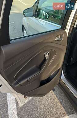 Минивэн Ford C-Max 2016 в 
