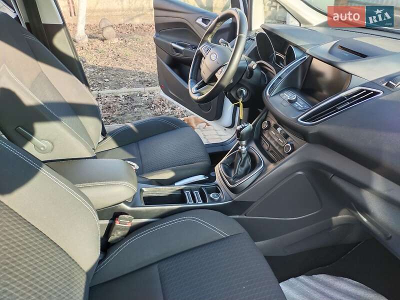 Мінівен Ford C-Max 2016 в Ромнах