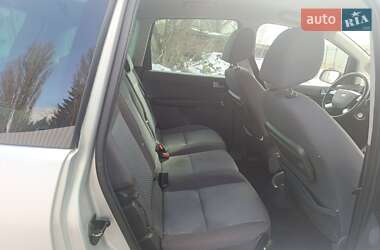 Минивэн Ford C-Max 2004 в 