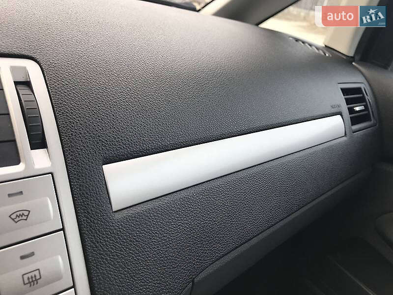 Минивэн Ford C-Max 2010 в Владимире