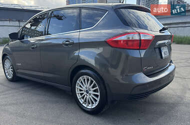 Минивэн Ford C-Max 2016 в 