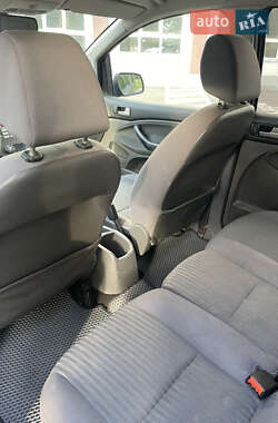 Минивэн Ford C-Max 2010 в 