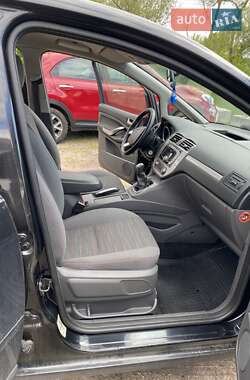 Минивэн Ford C-Max 2010 в 
