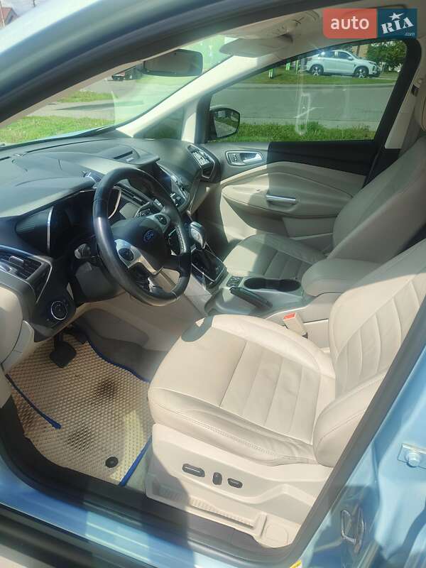 Минивэн Ford C-Max 2013 в Киеве