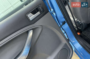 Мінівен Ford C-Max 2009 в 