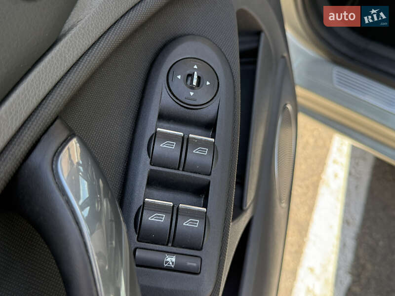 Минивэн Ford C-Max 2009 в Умани фото 26 Минивэн Ford C-Max 2009 в Умани